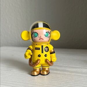 POP MART SPACE MOLLY
